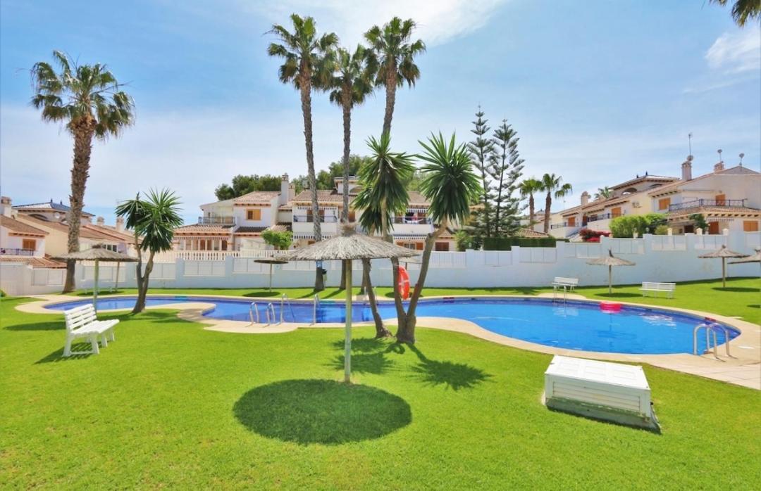 Chalet Adosado En Riomar-3, Urbanizacion Residencial Privada Torre de la Horadada 外观 照片