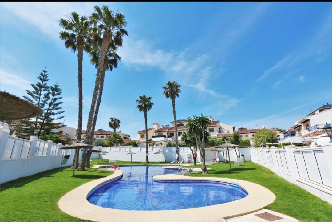 Chalet Adosado En Riomar-3, Urbanizacion Residencial Privada Torre de la Horadada 外观 照片